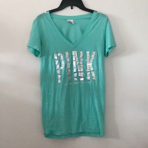 NWOT Pink vs T-shirt